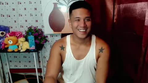 Snapshot of ur_pinoydave chatting on 01-18-25, 10:49 Dave online show from 01-18-25, 10:49