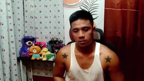 Snapshot of ur_pinoydave chatting on 01-22-25, 05:59 Dave online show from 01-22-25, 05:59