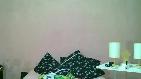 ur_sexybabe_ehra online show from 03-07-25, 06:57