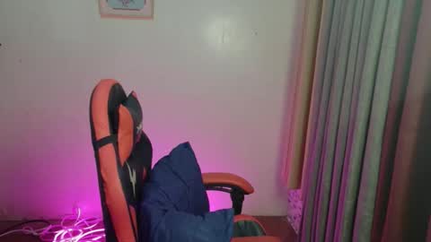 Snapshot of urasian_crisa chatting on 03-24-26, 11:59 urasian_crisa online show from 03-24-26, 11:59