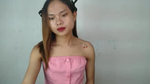urasian_crisa online show from 05-16-26, 10:36
