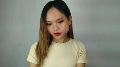 urasian_crisa online show from 05-27-26, 09:28