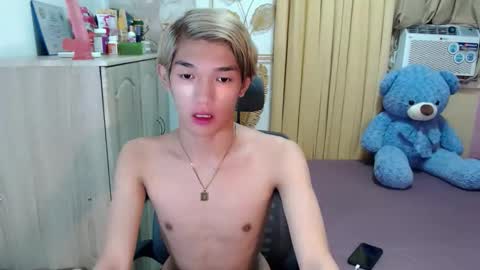 urasian_john20 online show from 06-02-26, 01:02