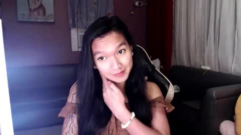 NEWRA  ALLISON online show from 10-16-25, 06:42