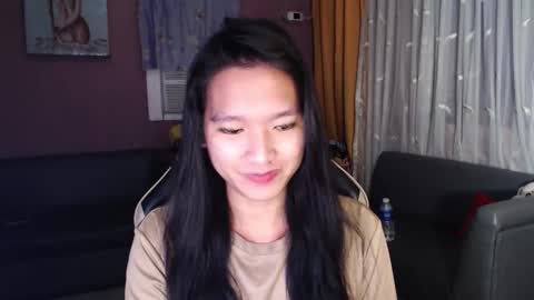 NEWRA  ALLISON online show from 12-19-25, 10:39