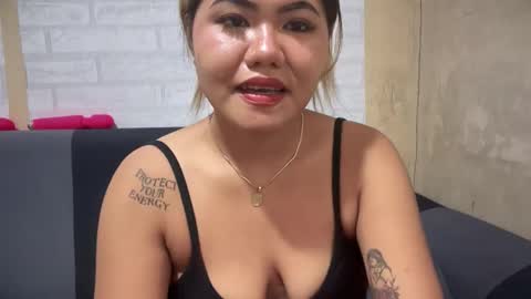 Snapshot of urasianblairexxx chatting on 01-15-26, 06:11 urasianblairexxx online show from 01-15-26, 06:11