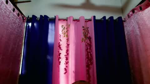 Snapshot of urasiangirl01 chatting on 02-14-26, 11:45 yesha online show from 02-14-26, 11:45