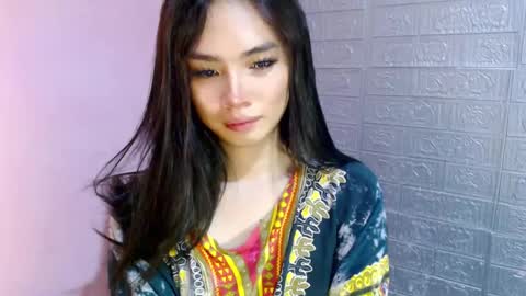 Clara online show from 12-15-24, 05:23