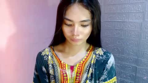 Clara online show from 12-23-24, 02:02