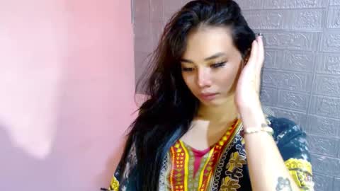 Clara online show from 01-03-25, 05:53