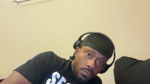 urbandick5 online show from 12-15-25, 01:43