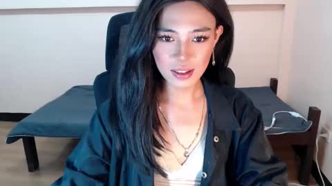 Snapshot of urbeautifulalexa chatting on 04-27-26, 06:33 Miss alexa online show from 04-27-26, 06:33