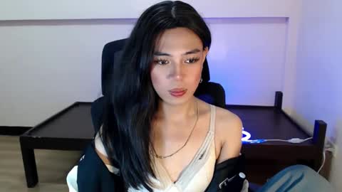 Snapshot of urbeautifulalexa chatting on 04-28-26, 06:29 Miss alexa online show from 04-28-26, 06:29