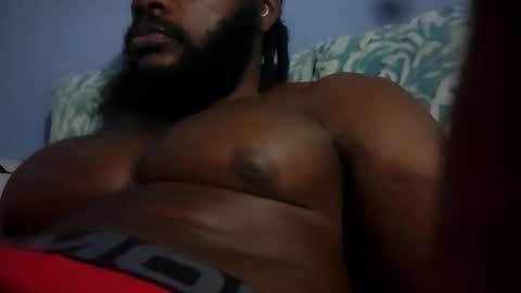 Snapshot of urbedroomfantasy chatting on 12-13-25, 11:32 urbedroomfantasy online show from 12-13-25, 11:32