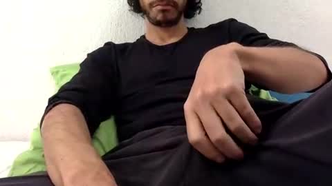 Snapshot of urbestbigdick chatting on 12-26-24, 08:53 urbestbigdick online show from 12-26-24, 08:53