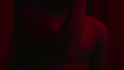 urboytoy_512 online show from 12-20-24, 11:10