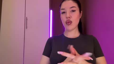 Margo online show from 11-18-25, 07:57