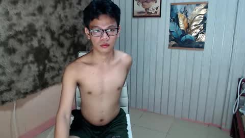 urdreamboy_doms online show from 05-12-26, 04:53