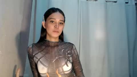 Snapshot of urdreamgirl_stephanie chatting on 04-18-26, 07:12 stephanie online show from 04-18-26, 07:12
