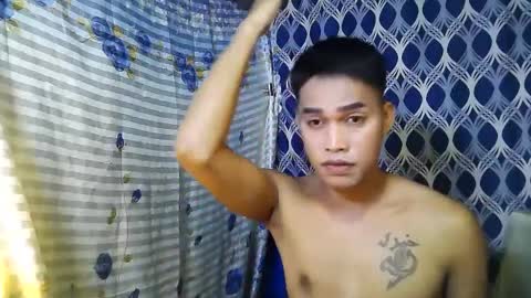 Snapshot of urexotic_cock chatting on 01-31-25, 02:48 urexotic_cock online show from 01-31-25, 02:48