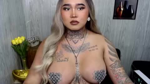 Maxxie online show from 06-24-26, 05:01
