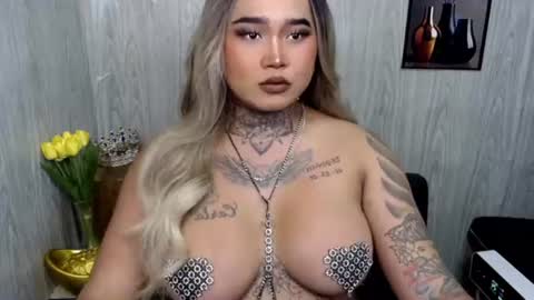 Maxxie online show from 06-28-26, 04:07