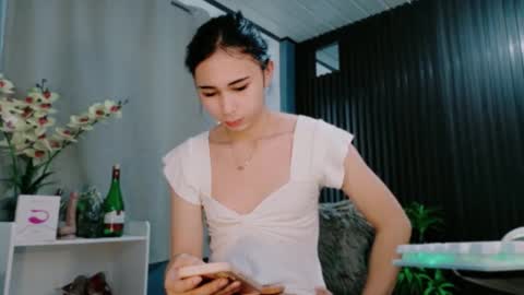 Snapshot of urfave_bbgirl chatting on 11-30-25, 04:05 urfave_bbgirl online show from 11-30-25, 04:05