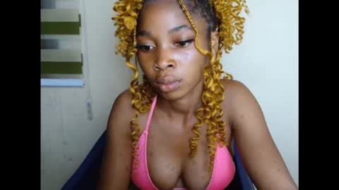 Snapshot of urflirtydoll chatting on 09-24-25, 06:11 urflirtydoll online show from 09-24-25, 06:11