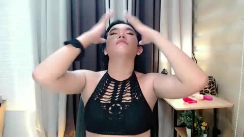 Snapshot of urfuck_slut_toy chatting on 09-19-25, 03:52 SLUT MAXINE online show from 09-19-25, 03:52