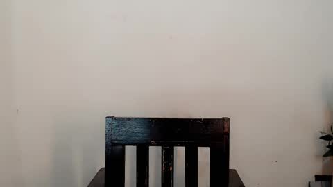 Snapshot of urfuck_slut_toy chatting on 12-04-25, 03:54 SLUT MAXINE online show from 12-04-25, 03:54