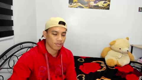 urfucker_vinz online show from 04-17-26, 09:45