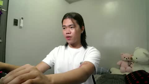 Snapshot of urfuckinghighness chatting on 06-06-26, 12:10 ask me online show from 06-06-26, 12:10