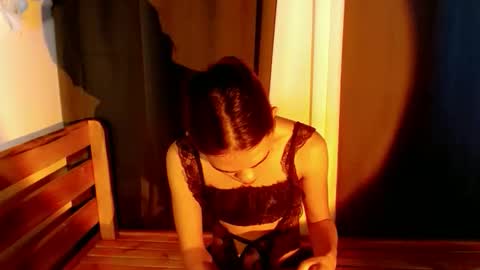 Snapshot of urgirl_leah chatting on 10-17-25, 09:12 Leah online show from 10-17-25, 09:12