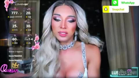 Snapshot of urgoddess_bella chatting on 05-31-26, 06:09 My bella 3 online show from 05-31-26, 06:09