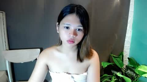 urgoddessawoman online show from 06-18-26, 02:12