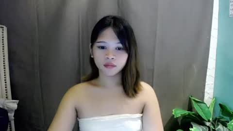 urgoddessawoman online show from 06-18-26, 01:48