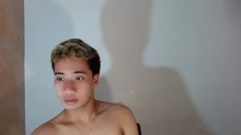 Snapshot of urguy_habibi chatting on 07-06-26, 02:19 Bib online show from 07-06-26, 02:19