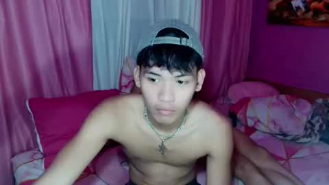 Snapshot of urhot_jeremyxx chatting on 11-27-25, 09:11 jeremy online show from 11-27-25, 09:11