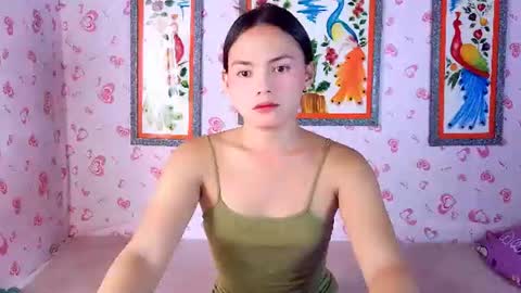 Snapshot of urhot_maxine chatting on 06-18-26, 09:36 urhot_maxine online show from 06-18-26, 09:36
