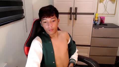 Ethan online show from 03-04-26, 03:56