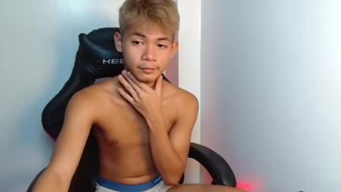 simeon ulok online show from 10-08-25, 03:09