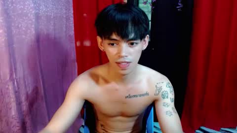 urhunky_boy online show from 05-25-26, 03:34