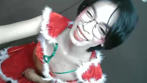 Snapshot of urlovely_ariana chatting on 12-06-24, 02:06 Ariana online show from 12-06-24, 02:06