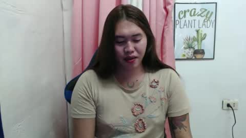 Sofie online show from 11-26-25, 03:35