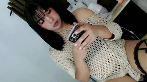 Snapshot of urlovelysizka chatting on 06-22-26, 03:53 Sizka online show from 06-22-26, 03:53