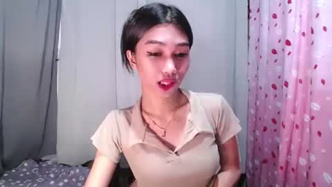 urloverjasmine_xx online show from 05-14-26, 12:12