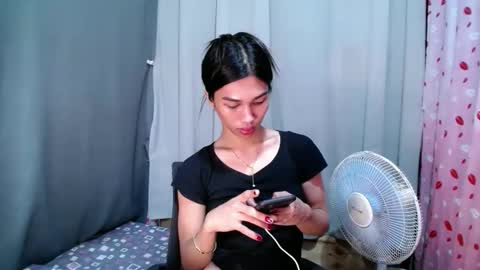 urloverjasmine_xx online show from 05-15-26, 11:12