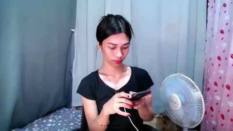 urloverjasmine_xx online show from 05-15-26, 11:56
