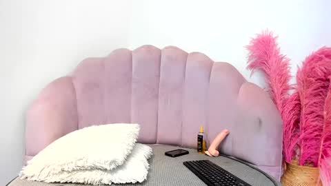 Love online show from 12-13-24, 06:53