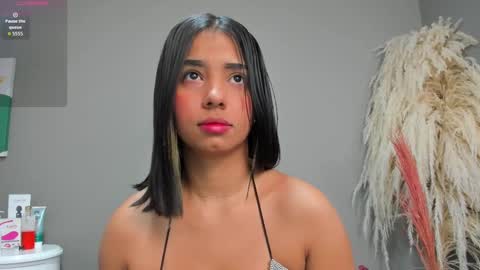 Love online show from 09-18-25, 08:11